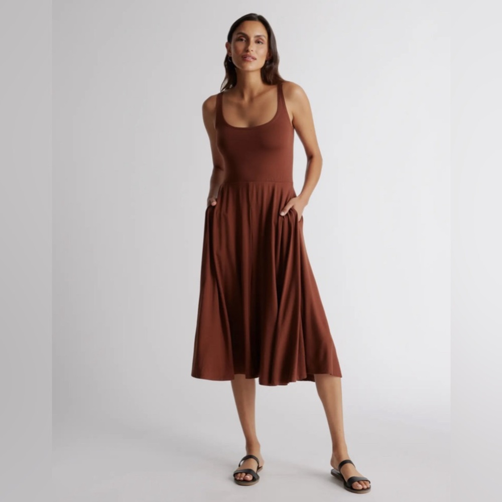 Quince • Tencel Jersey Fit & Flare Dress • Brown